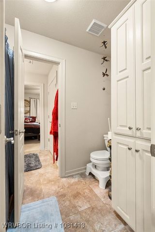 2110 Parkway Circle, Van Buren, AR 72956