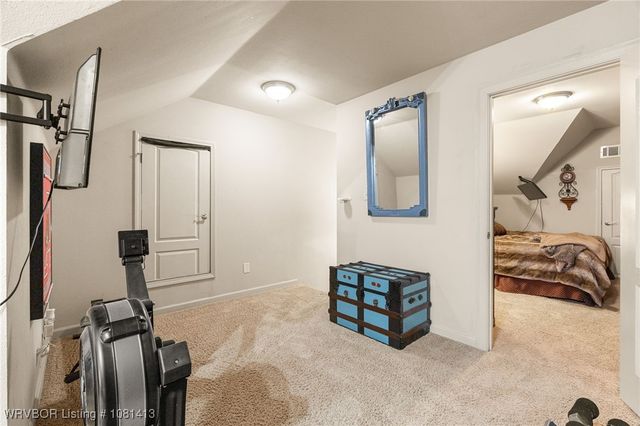 2110 Parkway Circle, Van Buren, AR 72956