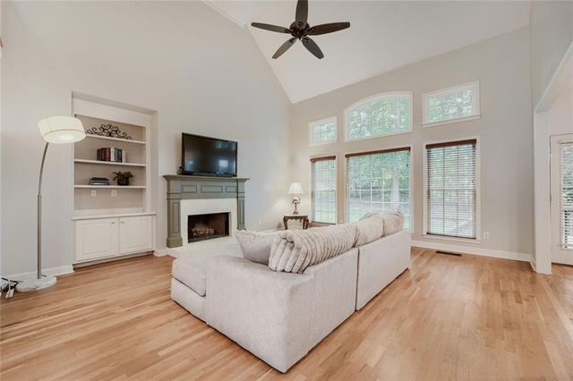 3908 Halisport Drive NW, Kennesaw, GA 30152