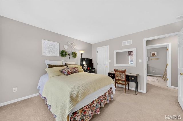 5563 Mirasol Manor Way, Eureka, MO 63025