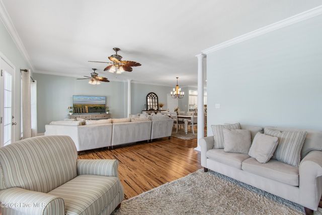 6481 Walden Pond Lane, Southport, NC 28461