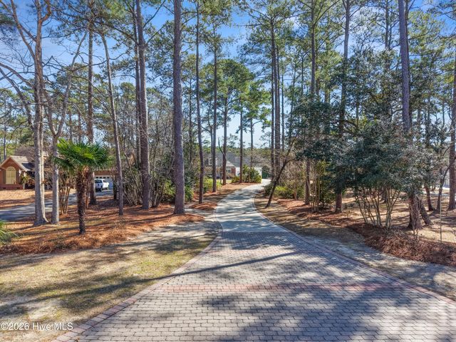 6481 Walden Pond Lane, Southport, NC 28461