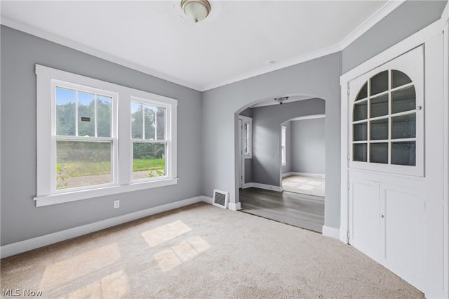 3016 Hudson Avenue, Youngstown, OH 44511