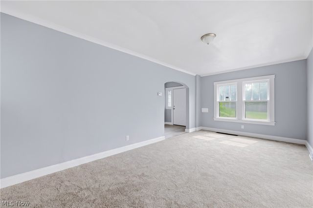 3016 Hudson Avenue, Youngstown, OH 44511