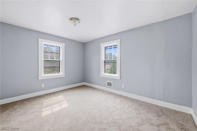 3016 Hudson Avenue, Youngstown, OH 44511