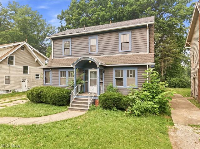 3016 Hudson Avenue, Youngstown, OH 44511
