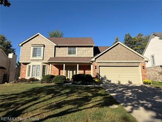 24529 REDWING Drive, Novi, MI 48374
