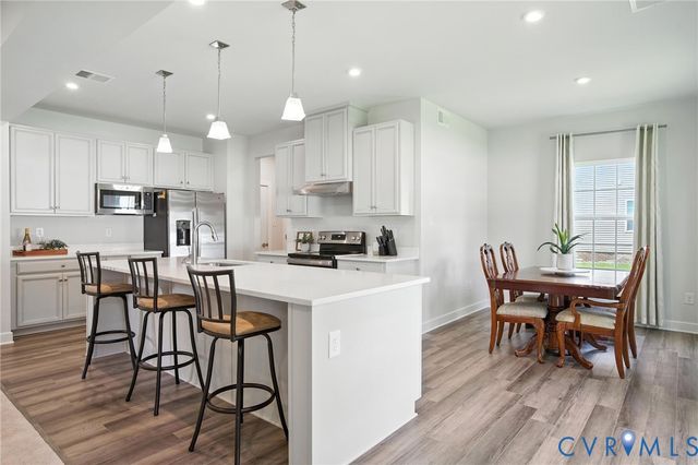 8707 Kingsland Park Dr, Chesterfield, VA 23237