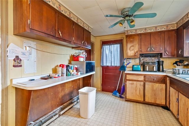 414 W Main Street, West Newton, PA 15089