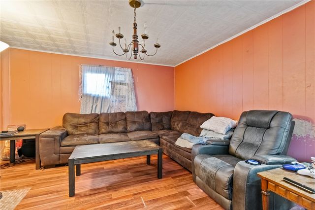 414 W Main Street, West Newton, PA 15089