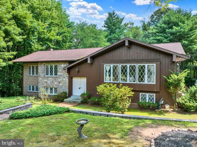 334 CANDY RD, Mohnton, PA 19540