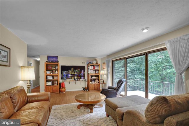 334 CANDY RD, Mohnton, PA 19540