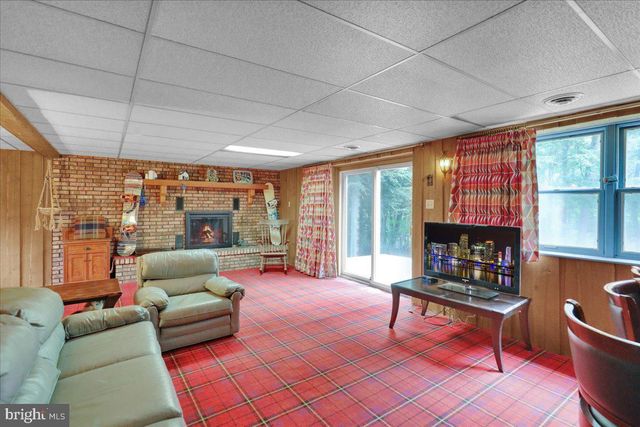 334 CANDY RD, Mohnton, PA 19540