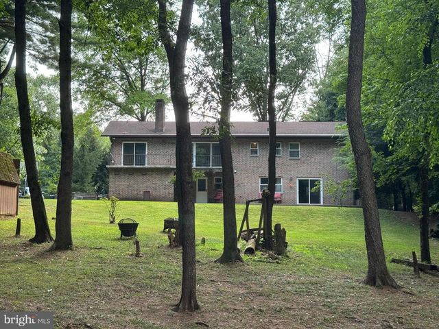334 CANDY RD, Mohnton, PA 19540