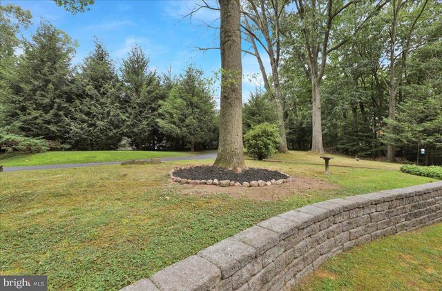 334 CANDY RD, Mohnton, PA 19540