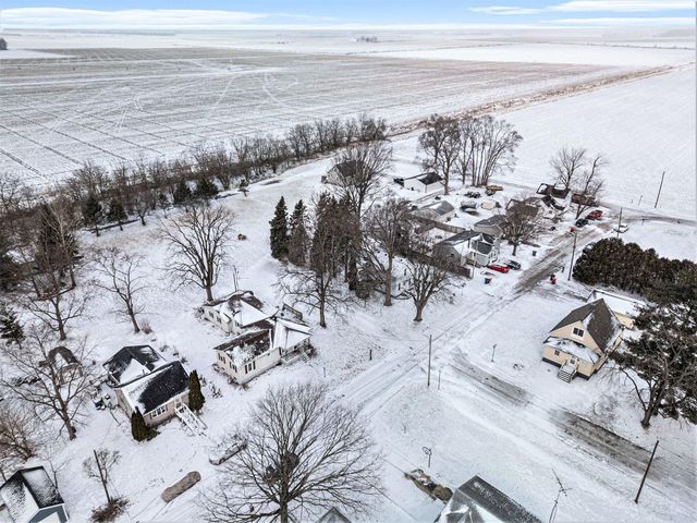 18 Genesse Street, La Crosse, IN 46348