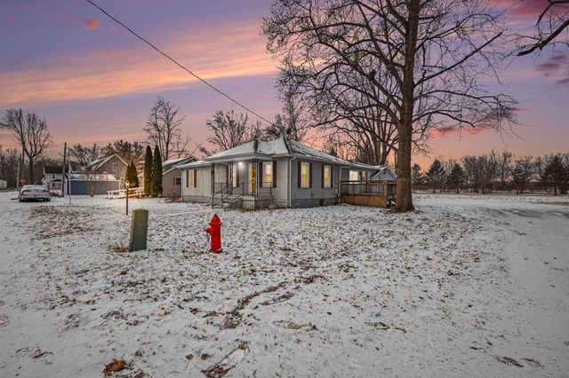 18 Genesse Street, La Crosse, IN 46348