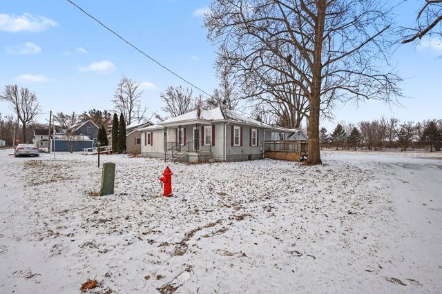 18 Genesse Street, La Crosse, IN 46348