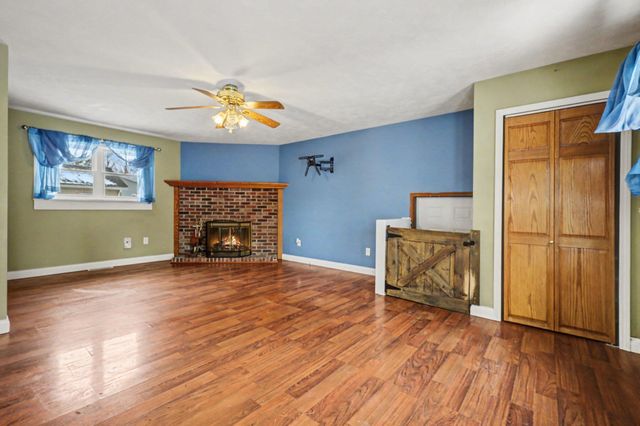 18 Genesse Street, La Crosse, IN 46348