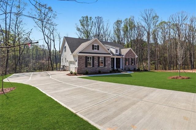 2032 Seclusion Trail, Monroe, GA 30656