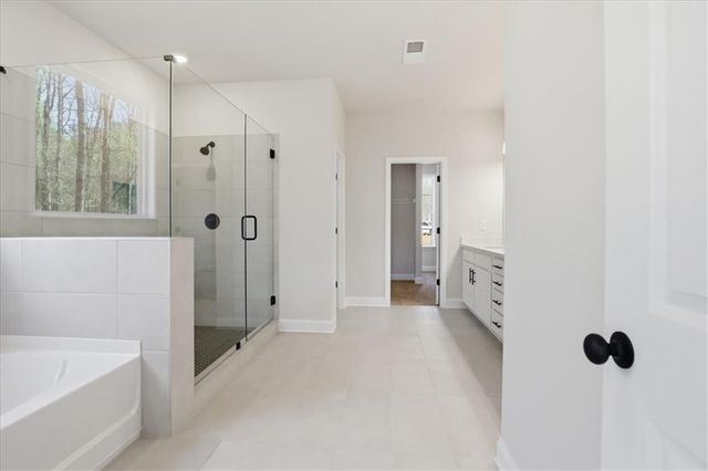 2032 Seclusion Trail, Monroe, GA 30656