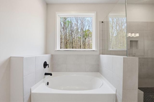 2032 Seclusion Trail, Monroe, GA 30656