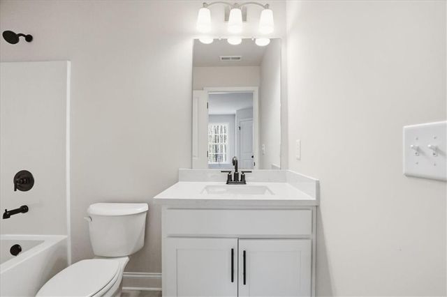 2032 Seclusion Trail, Monroe, GA 30656