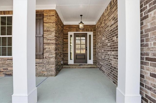 2032 Seclusion Trail, Monroe, GA 30656