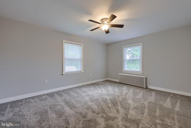145 WEAVER RD, Lancaster, PA 17603
