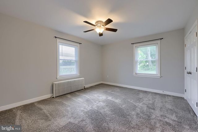 145 WEAVER RD, Lancaster, PA 17603