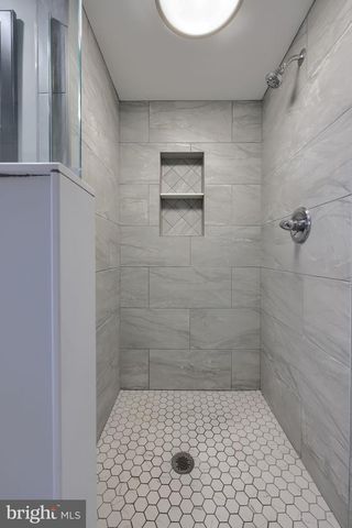 145 WEAVER RD, Lancaster, PA 17603