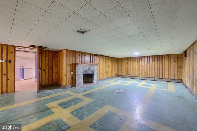 145 WEAVER RD, Lancaster, PA 17603