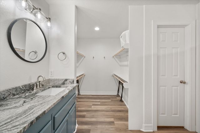 203 County Road 3124a, Corsicana, TX 75109