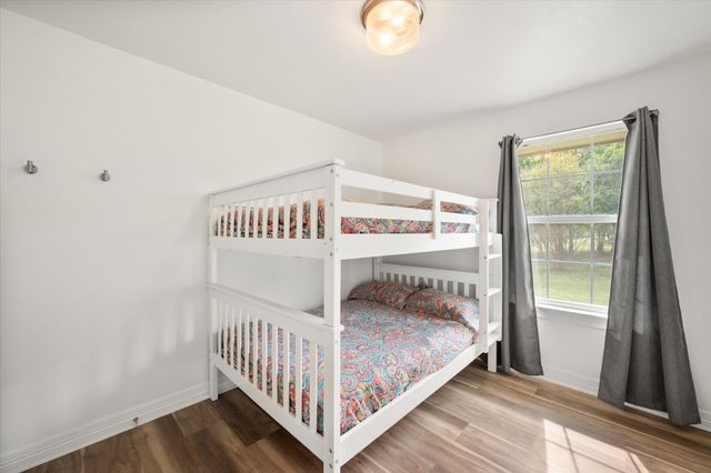 203 County Road 3124a, Corsicana, TX 75109