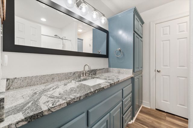 203 County Road 3124a, Corsicana, TX 75109