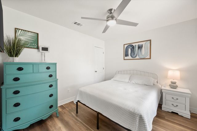 203 County Road 3124a, Corsicana, TX 75109