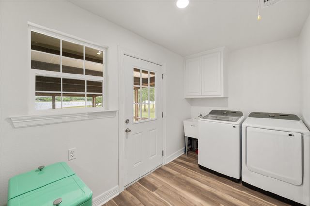 203 County Road 3124a, Corsicana, TX 75109