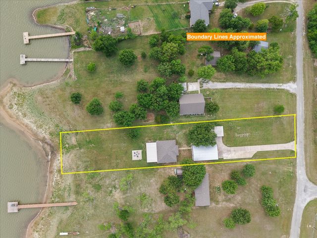 203 County Road 3124a, Corsicana, TX 75109