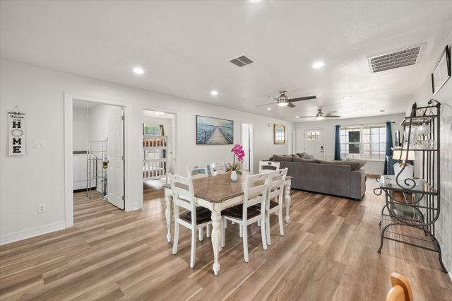 203 County Road 3124a, Corsicana, TX 75109