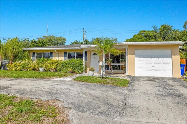 4051 NE 17th Ter, Pompano Beach, FL 33064