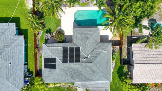 4051 NE 17th Ter, Pompano Beach, FL 33064