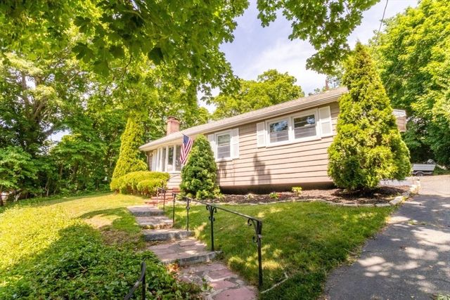 77 Clinton Rd, Weymouth, MA 02189