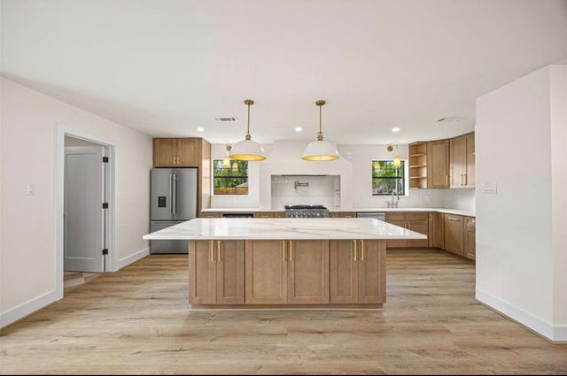 3602 Mona Lee Lane, Houston, TX 77080