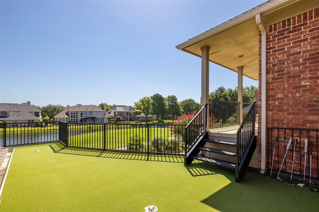 2808 Amesbury Drive, Plano, TX 75093