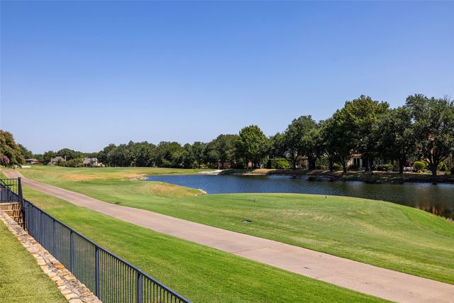 2808 Amesbury Drive, Plano, TX 75093