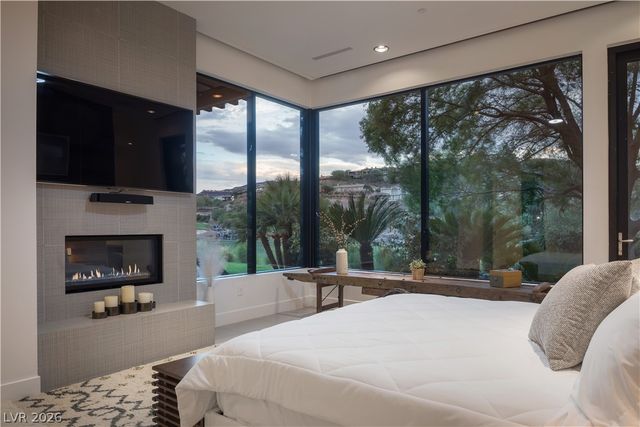 1501 Foothills Village Drive, Henderson, NV 89012