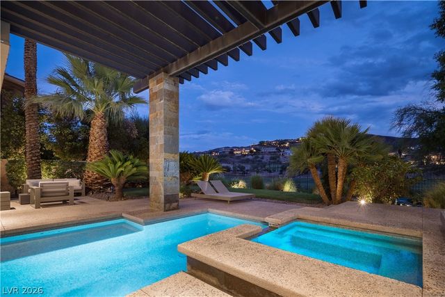 1501 Foothills Village Drive, Henderson, NV 89012