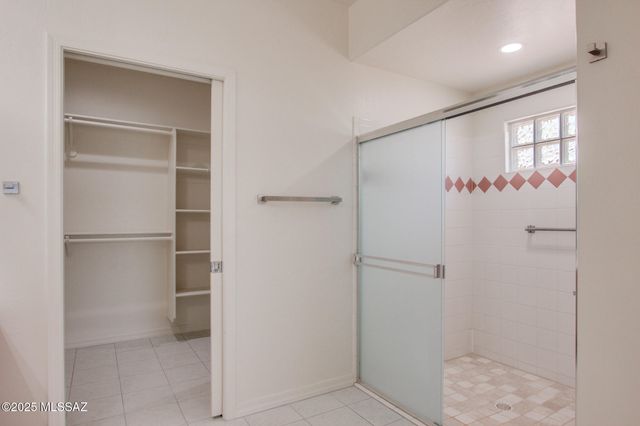 656 W Rio Moctezuma, Green Valley, AZ 85614