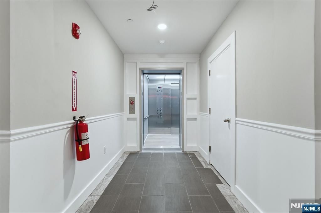 95 Shepherds Lane B201, Totowa, NJ 07512