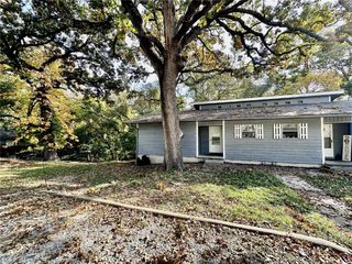 1506 Bella Vista Road, Bentonville, AR 72712